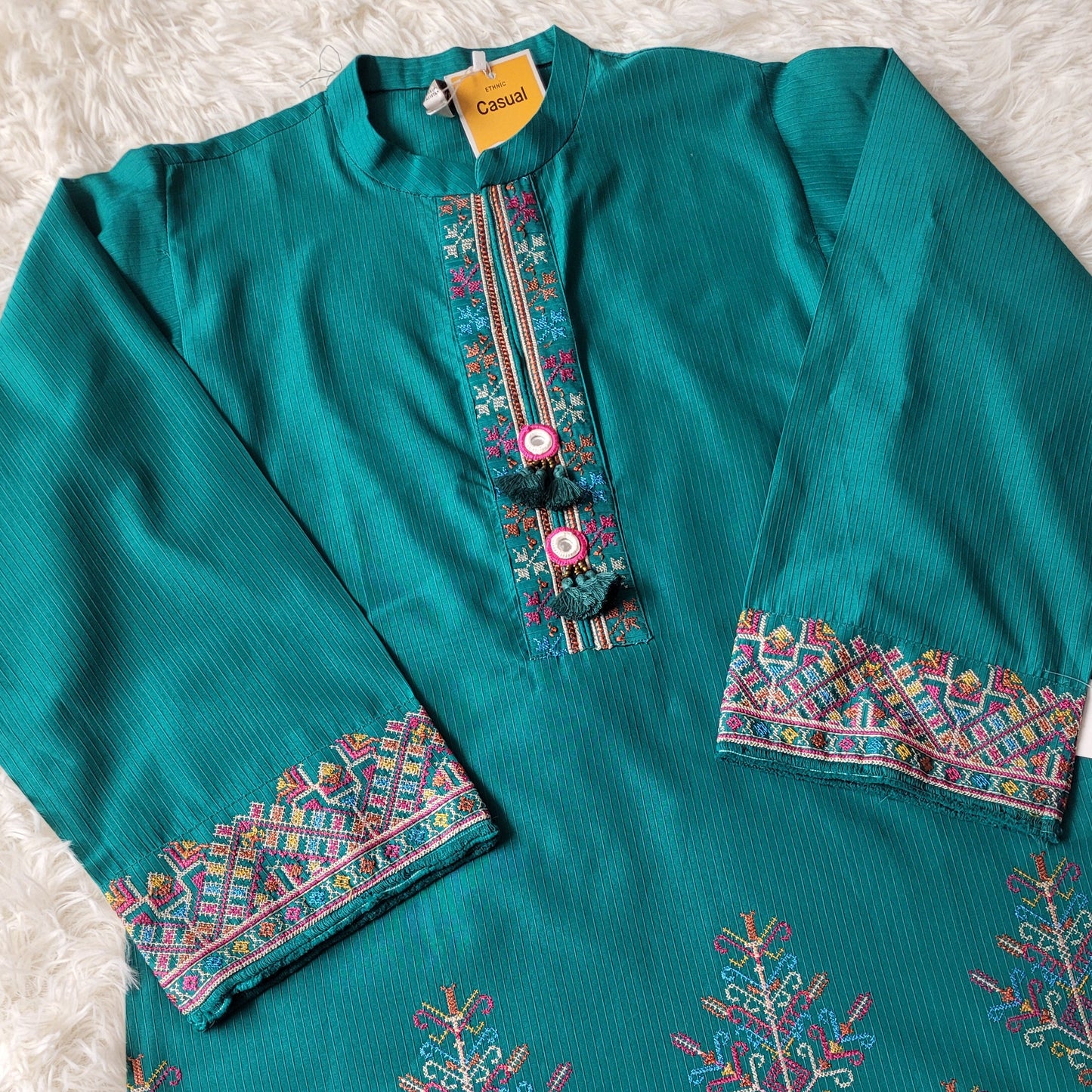 ETHNIC TEAL