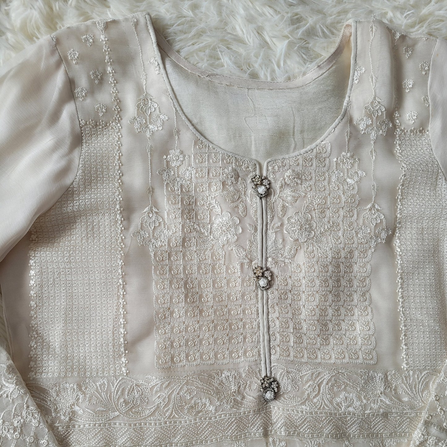 Baroque Ivory Charm: Chiffon & Rawsilk Three-Piece