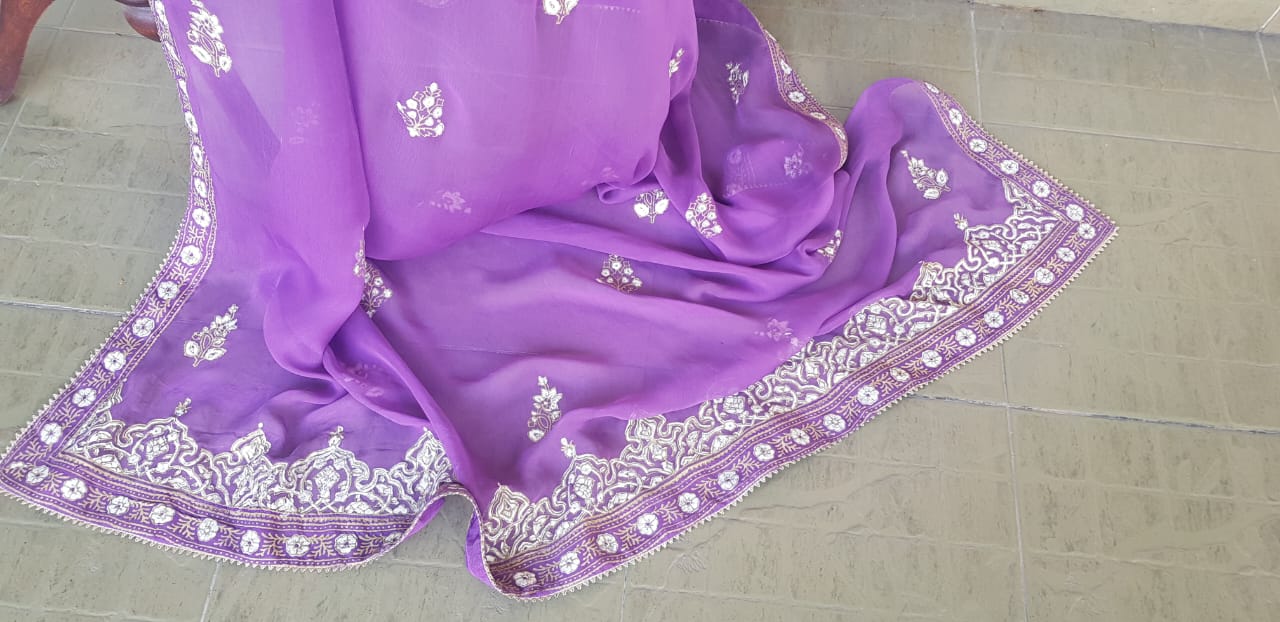 Lavender Sheer Dupatta (Hand Stamped Accents with Metallic Trim)