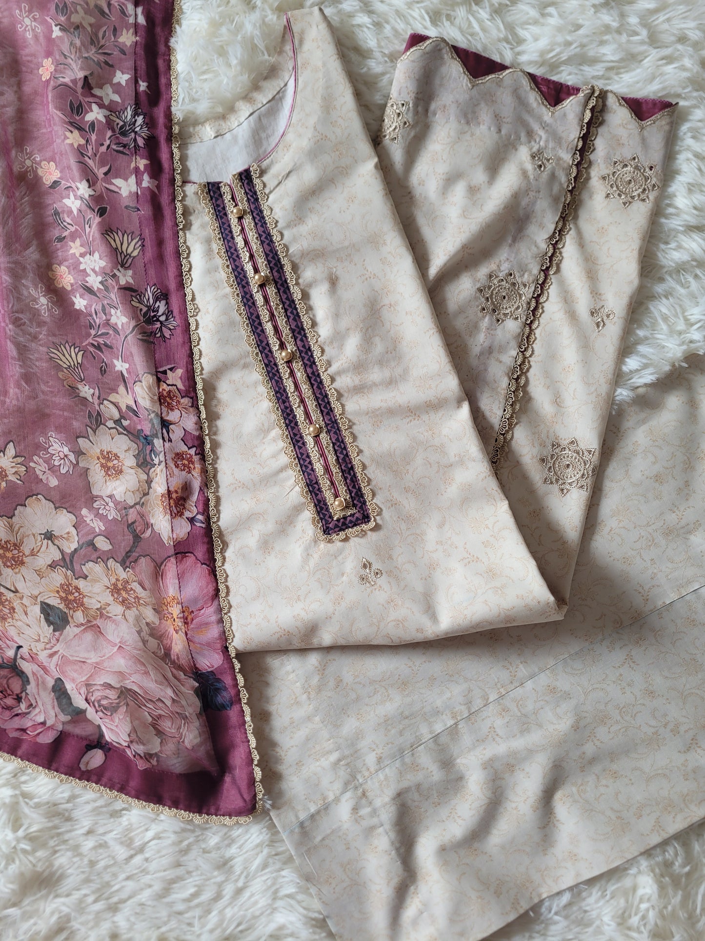 Iznik Opulence: Embroidered Beige Suit with Rich Plum Dupatta
