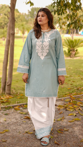 Skyline Embroidered Cotton Set