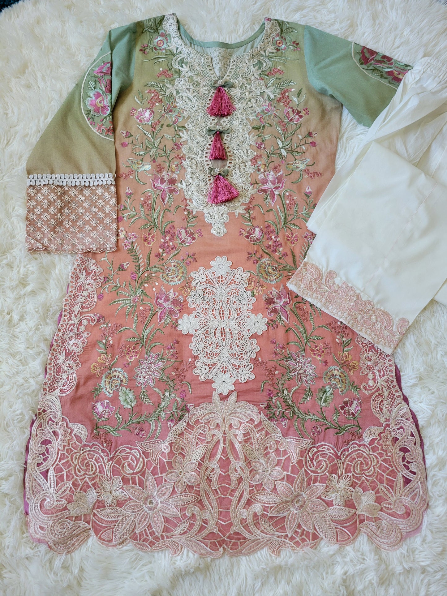 Mushq Ombre Radiance: Artfully Embroidered Suit with Contrasting Prints