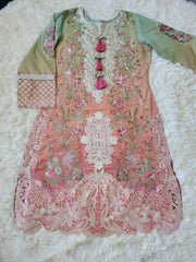 Mushq Ombre Radiance: Artfully Embroidered Suit with Contrasting Prints