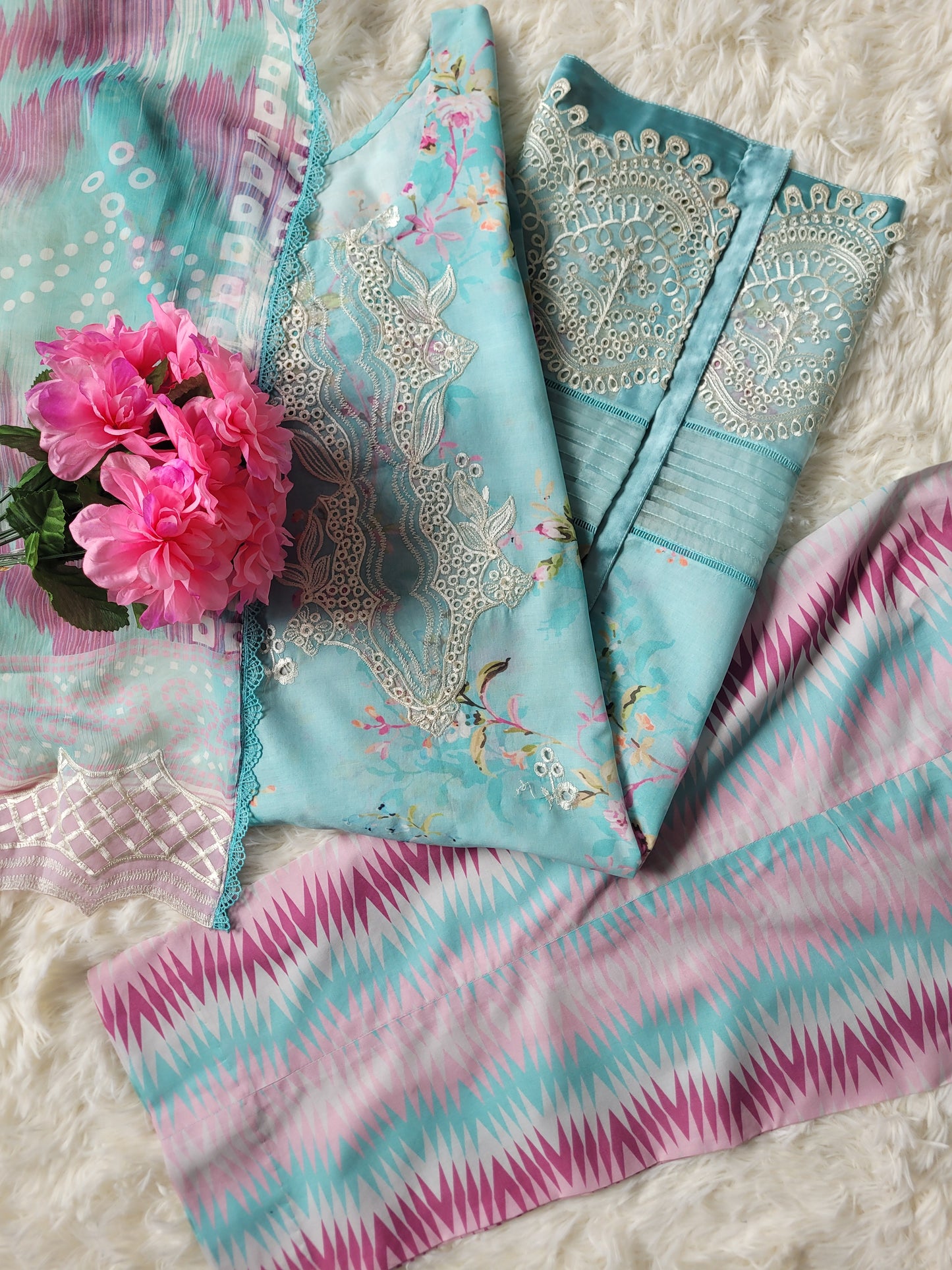 Nureh Verdant Grace: Embroidered Printed Suit with Ombre Chiffon Dupatta