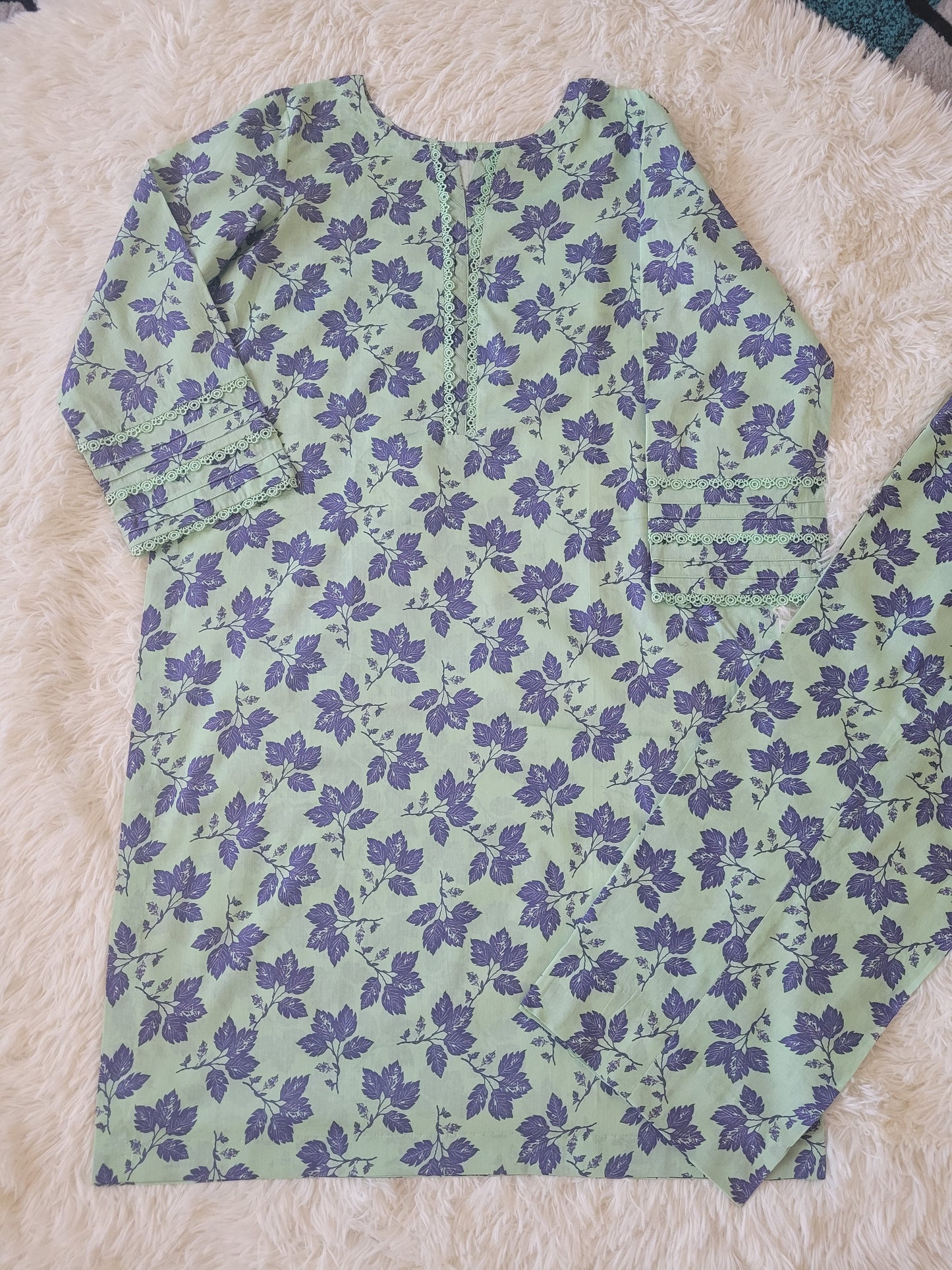 Minty Vine Delight: Printed Lawn Suit with Chiffon Dupatta