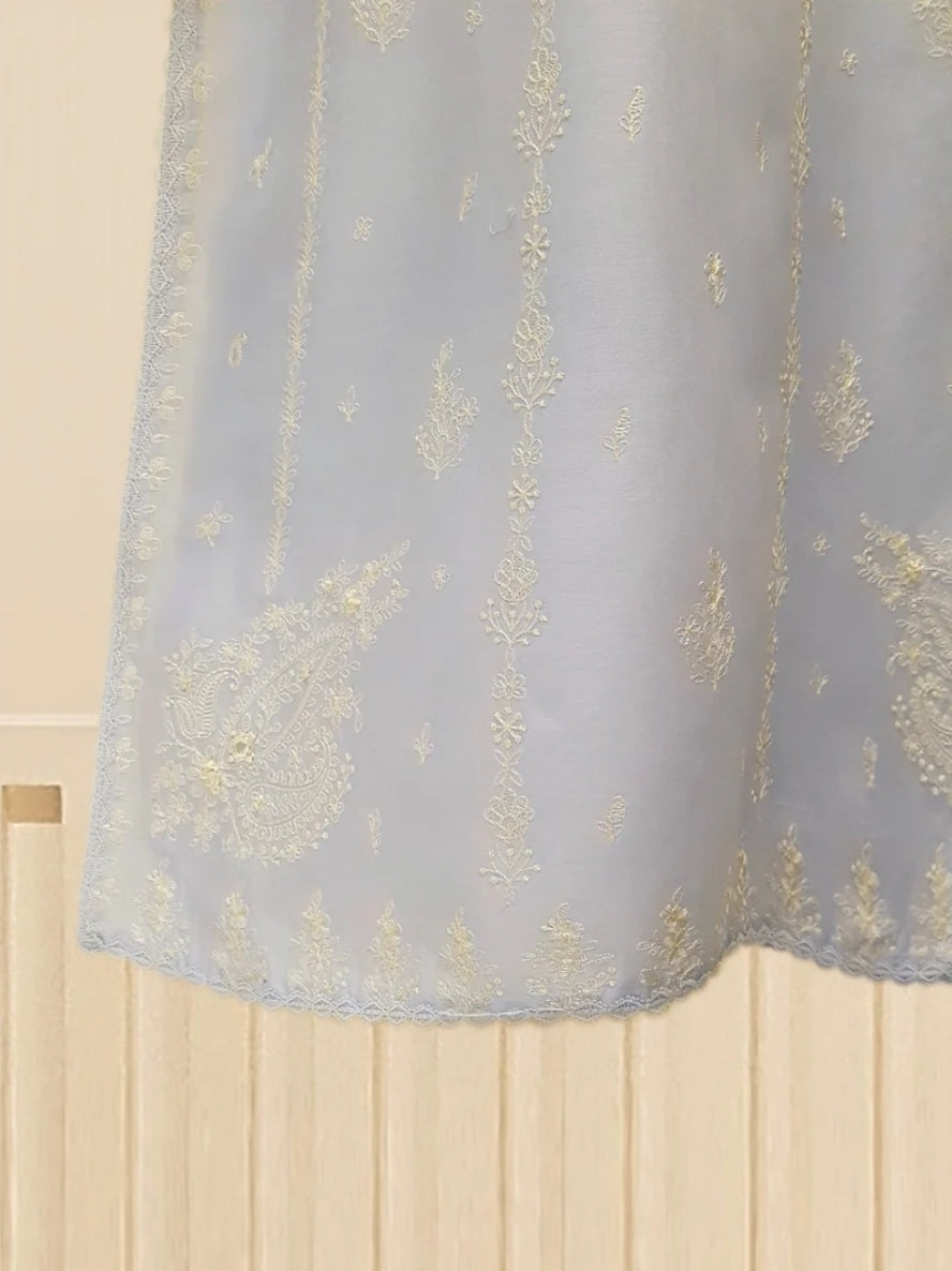 Agha Noor Lavender Whisper: Embroidered Two-Piece Suit