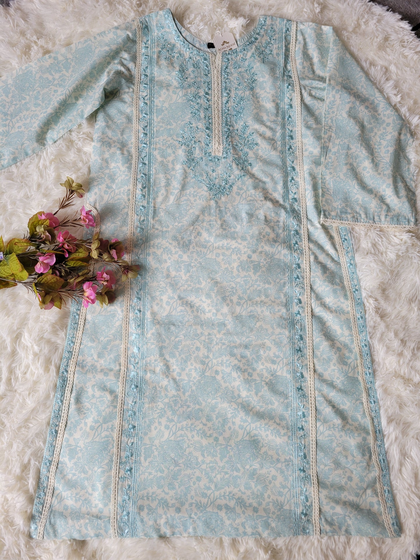 Agha Noor Embroidered Lawn Suit with Vibrant Silk Dupatta