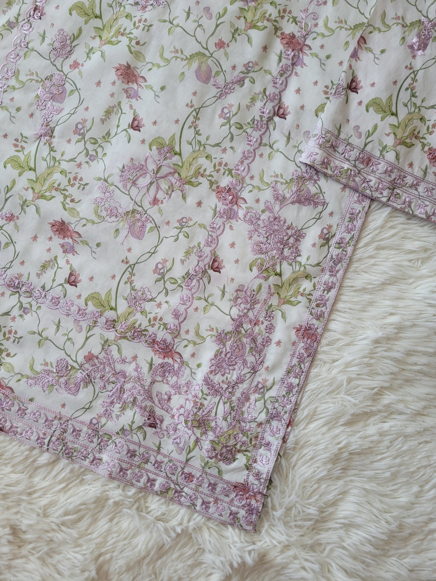 Agha Noor White Multi-Embroidered lawn Suit with Ombre Dupatta