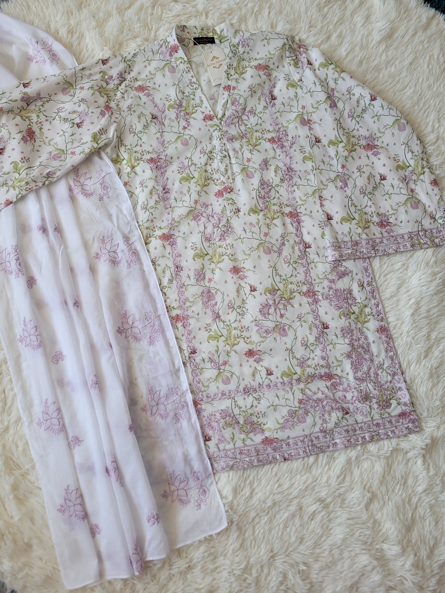 Agha Noor White Multi-Embroidered lawn Suit with Ombre Dupatta
