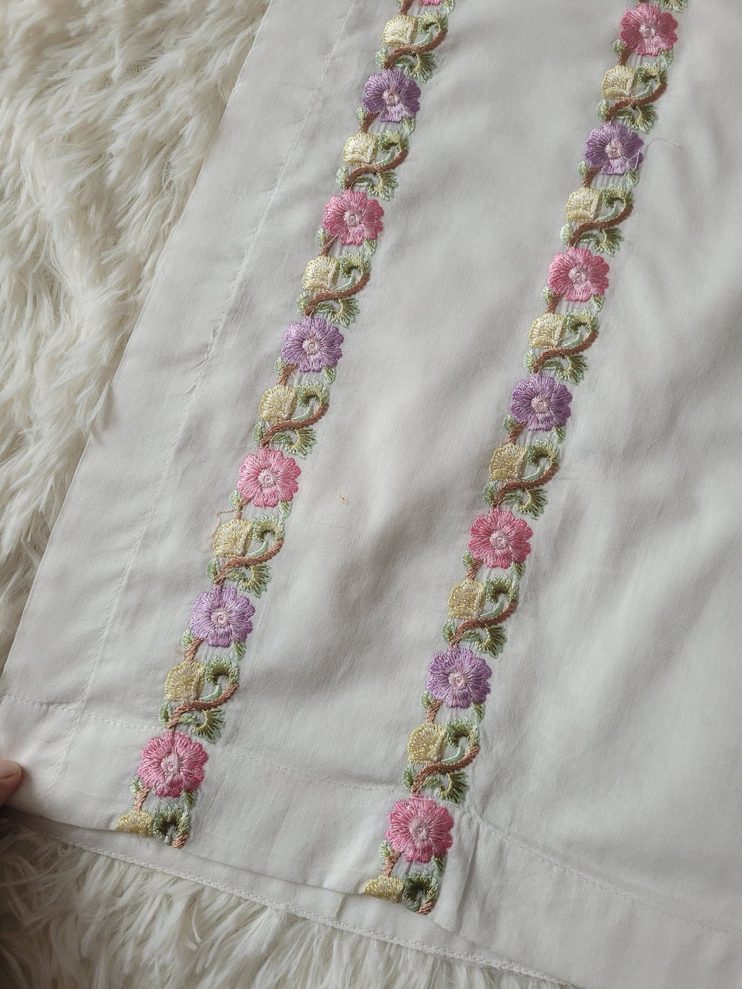 Agha Noor White Multi-Embroidered lawn Suit with Ombre Dupatta