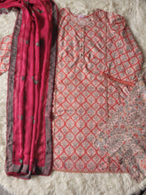 Zara Peach Medallion: Printed Shirt with Fuchsia Dupatta