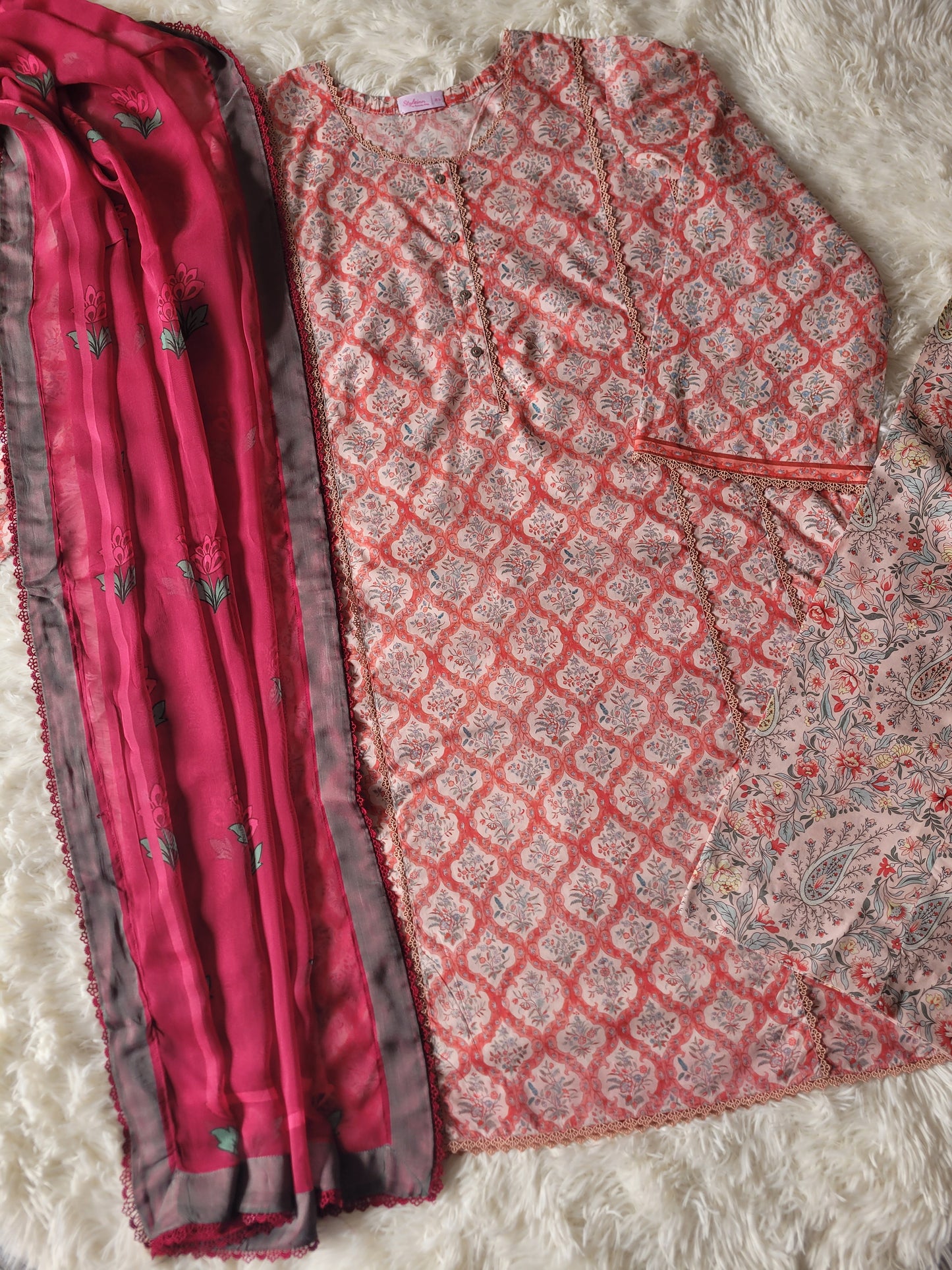 Zara Peach Medallion: Printed Shirt with Fuchsia Dupatta