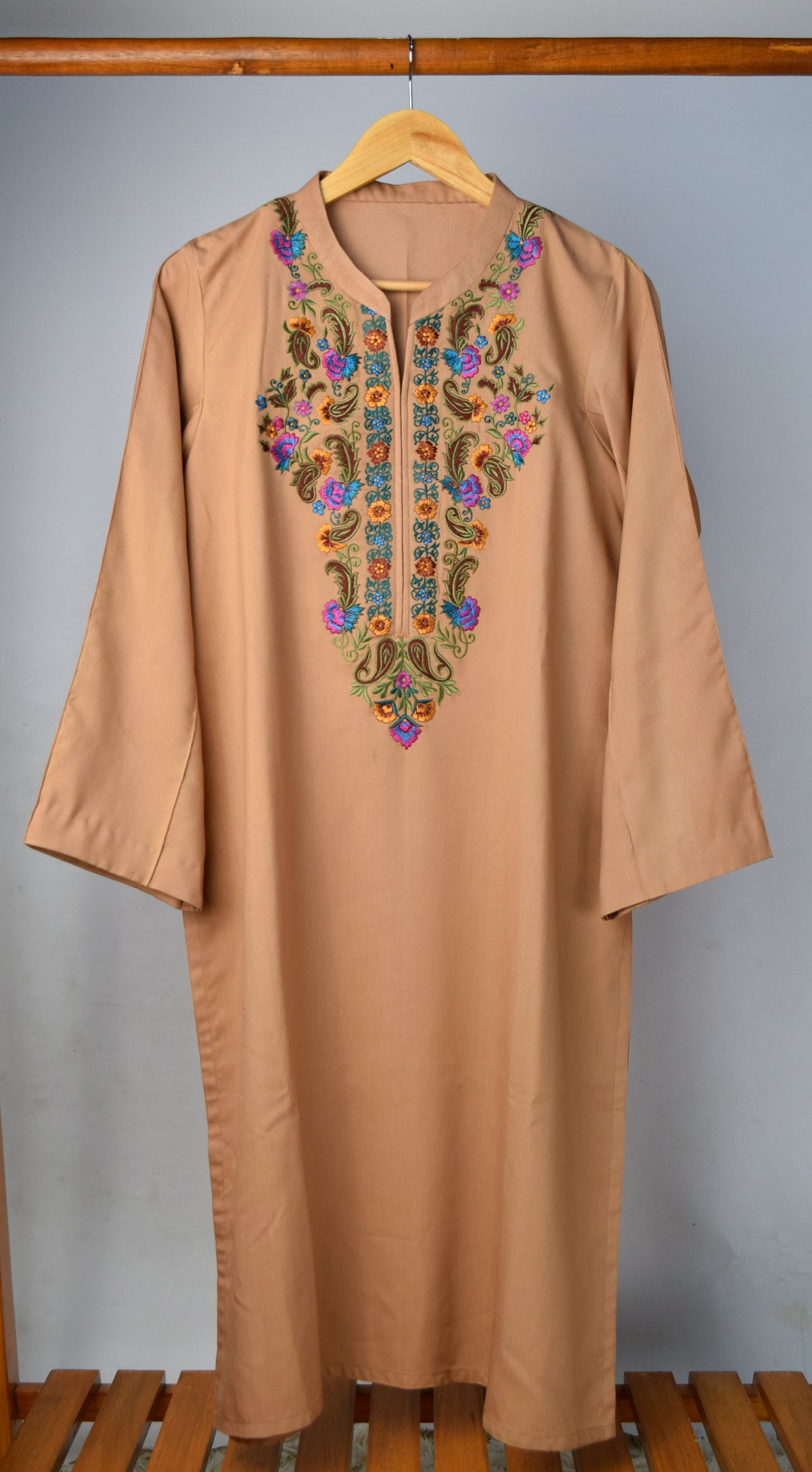 Beige Embroidered Kurta with Multi-Color Kashkari Embroidery