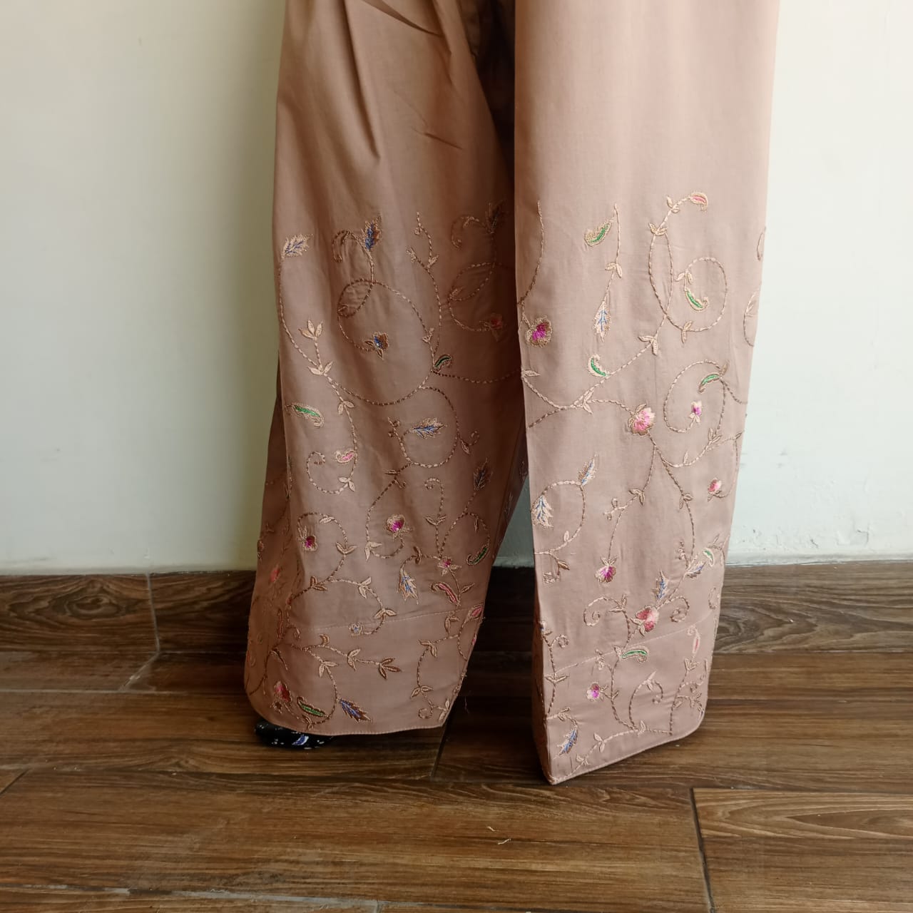 Floral Vine Brown Embroidered Shalwar