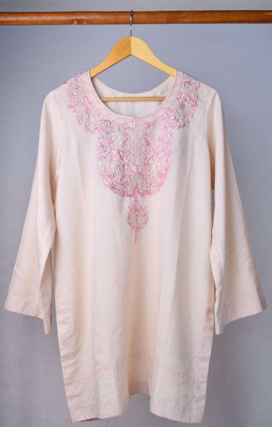 Embroidered Marina Cream Kurta with Pink Kashkari Work