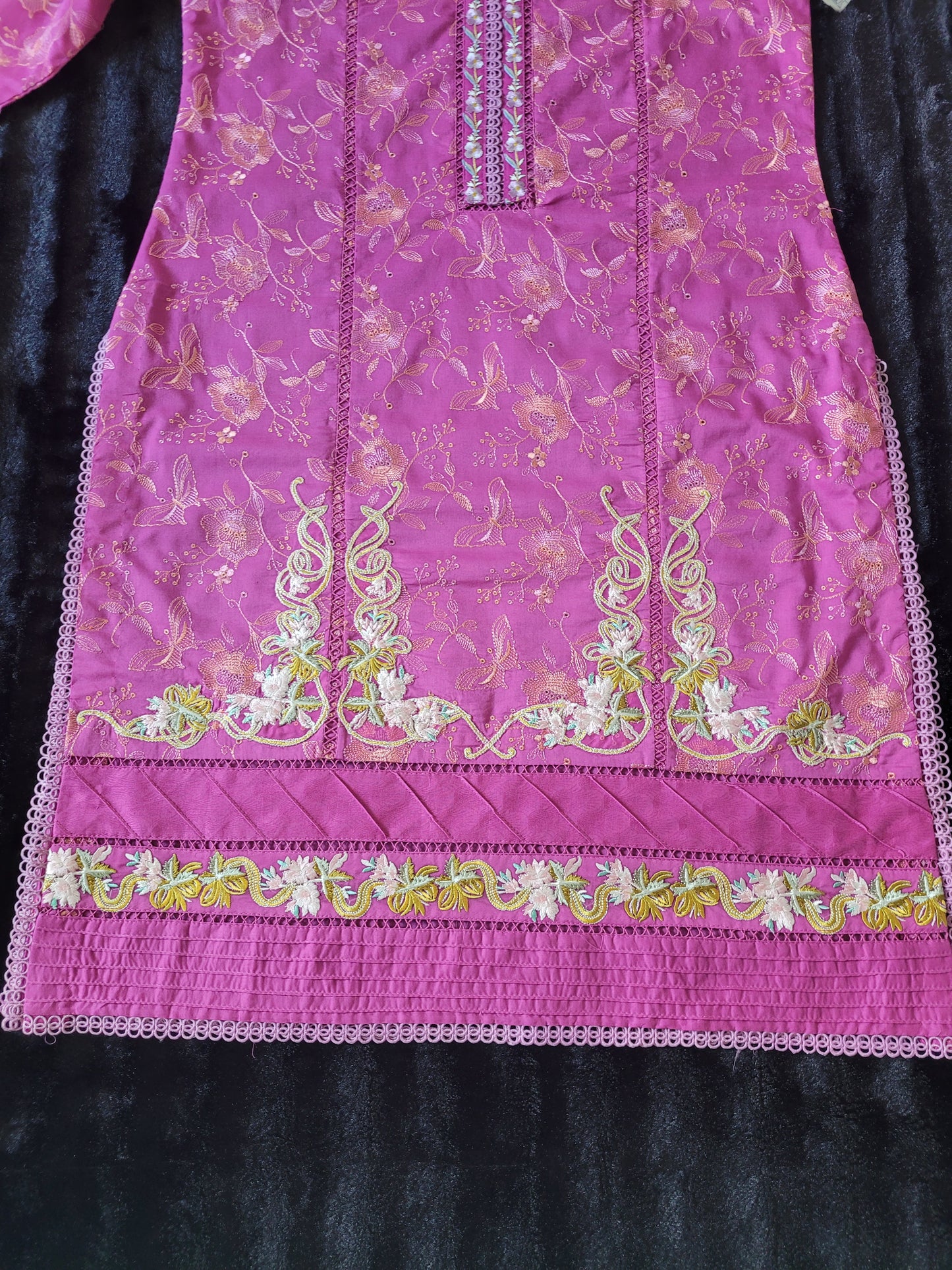 Farah Talib Aziz Fuchsia Dream Embroidered Lawn Suit with Printed Chiffon Dupatta