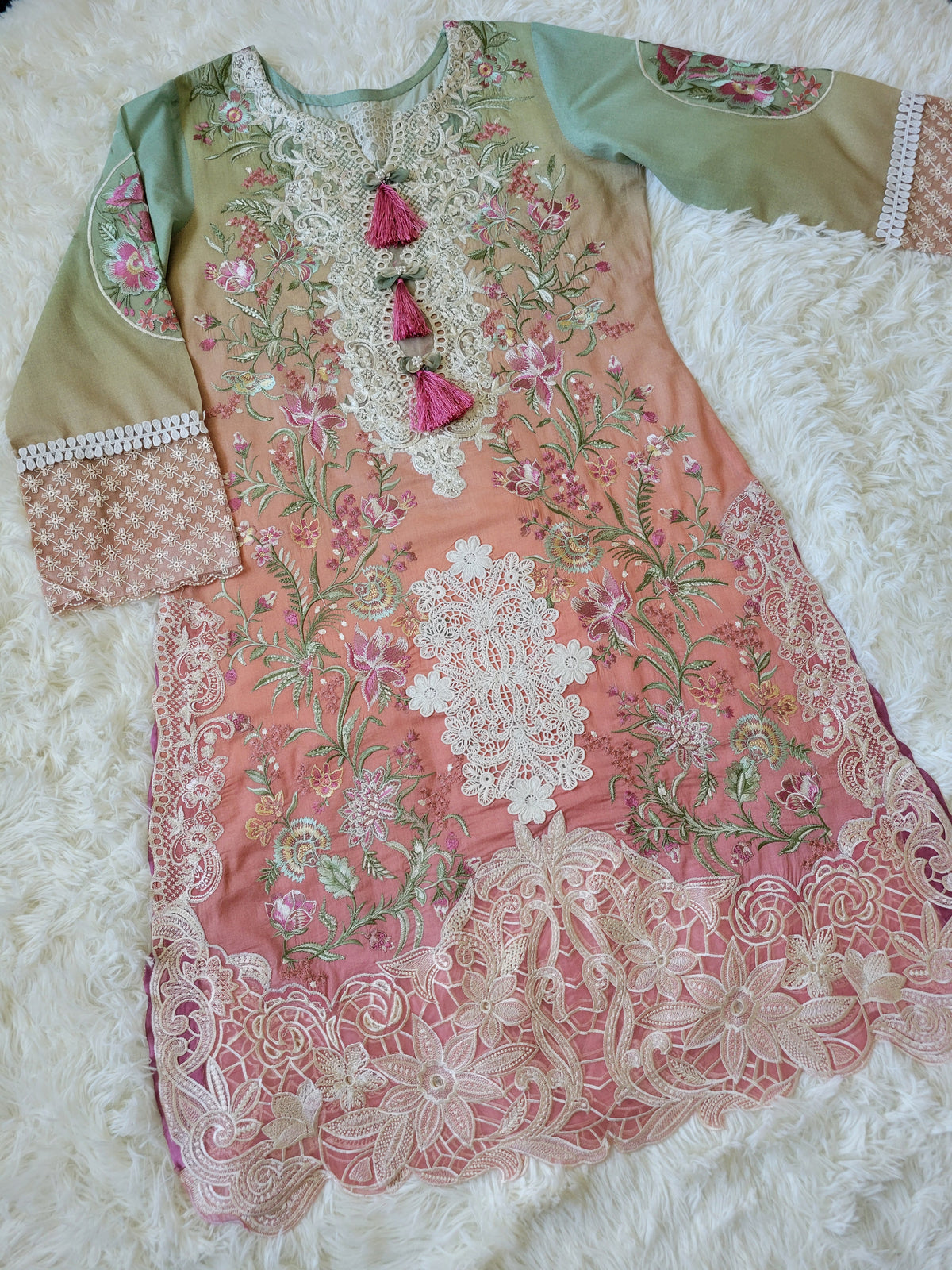 Mushq Ombre Radiance: Artfully Embroidered Suit with Contrasting Prints