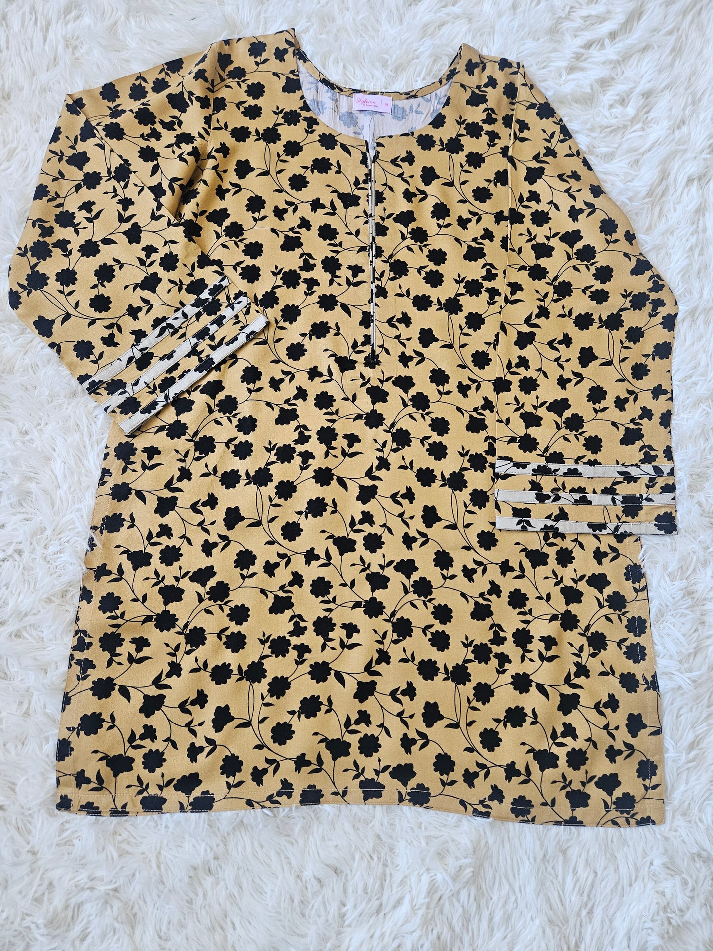 2-Piece Printed Marina Mustard & Black Floral Kurta with Coordinated Shalwar