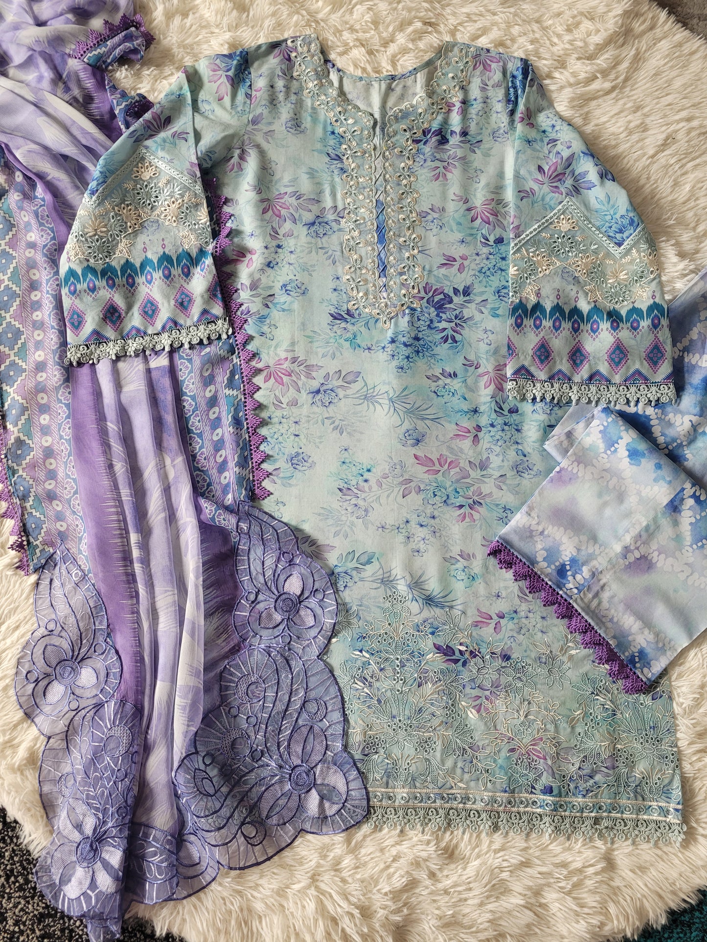 Nureh Aqua Reverie: Embroidered Printed Suit with Lavender Ombre Dupatta