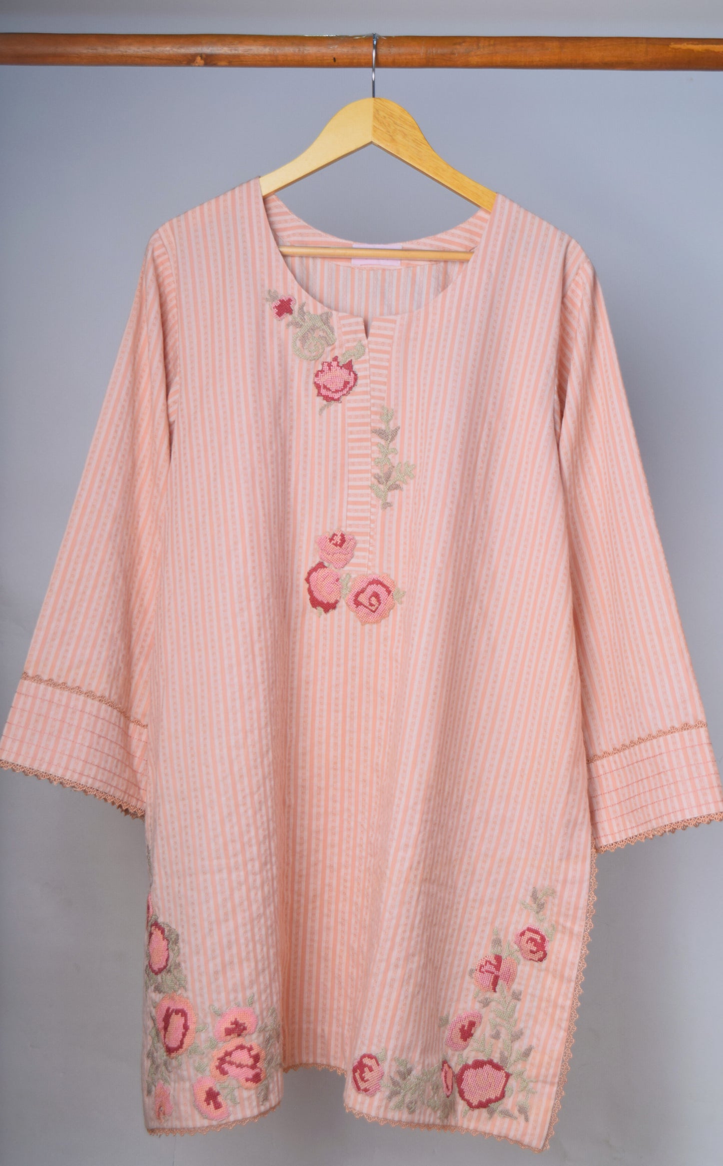 Embroidered Peach Stripe  Lawn/cotton Kurta with Floral Embroidery
