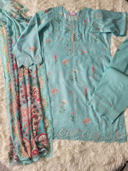 Qalamkar Ferozi Whisper: Printed Suit with Delicate Lace and Floral Dupatta