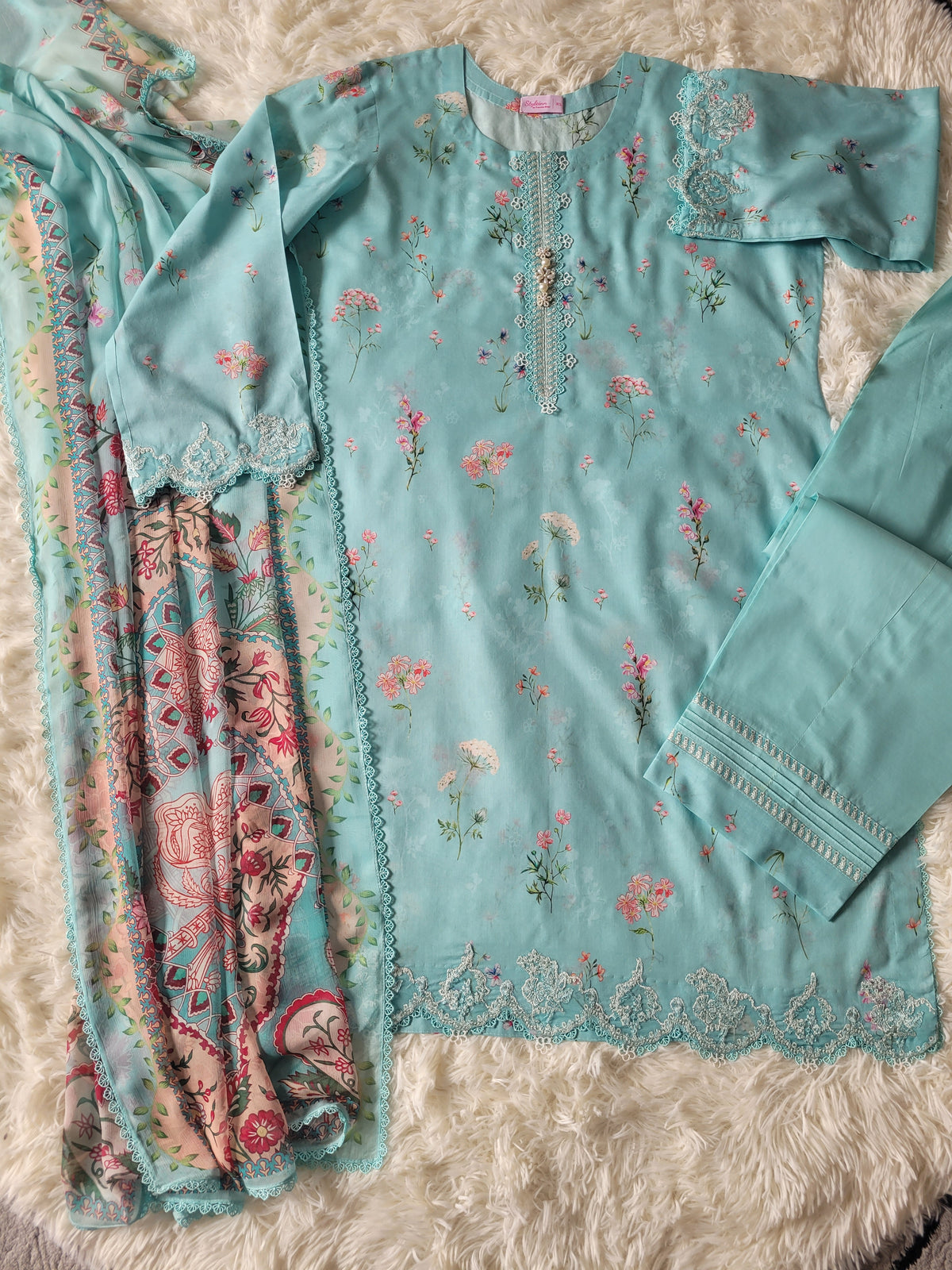 Qalamkar Ferozi Whisper: Printed Suit with Delicate Lace and Floral Dupatta