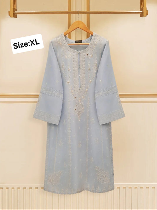Agha Noor Lavender Whisper: Embroidered Two-Piece Suit