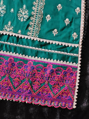 Zainab Chotani Embroidered Lawn Suit with Printed Chiffon Dupatta