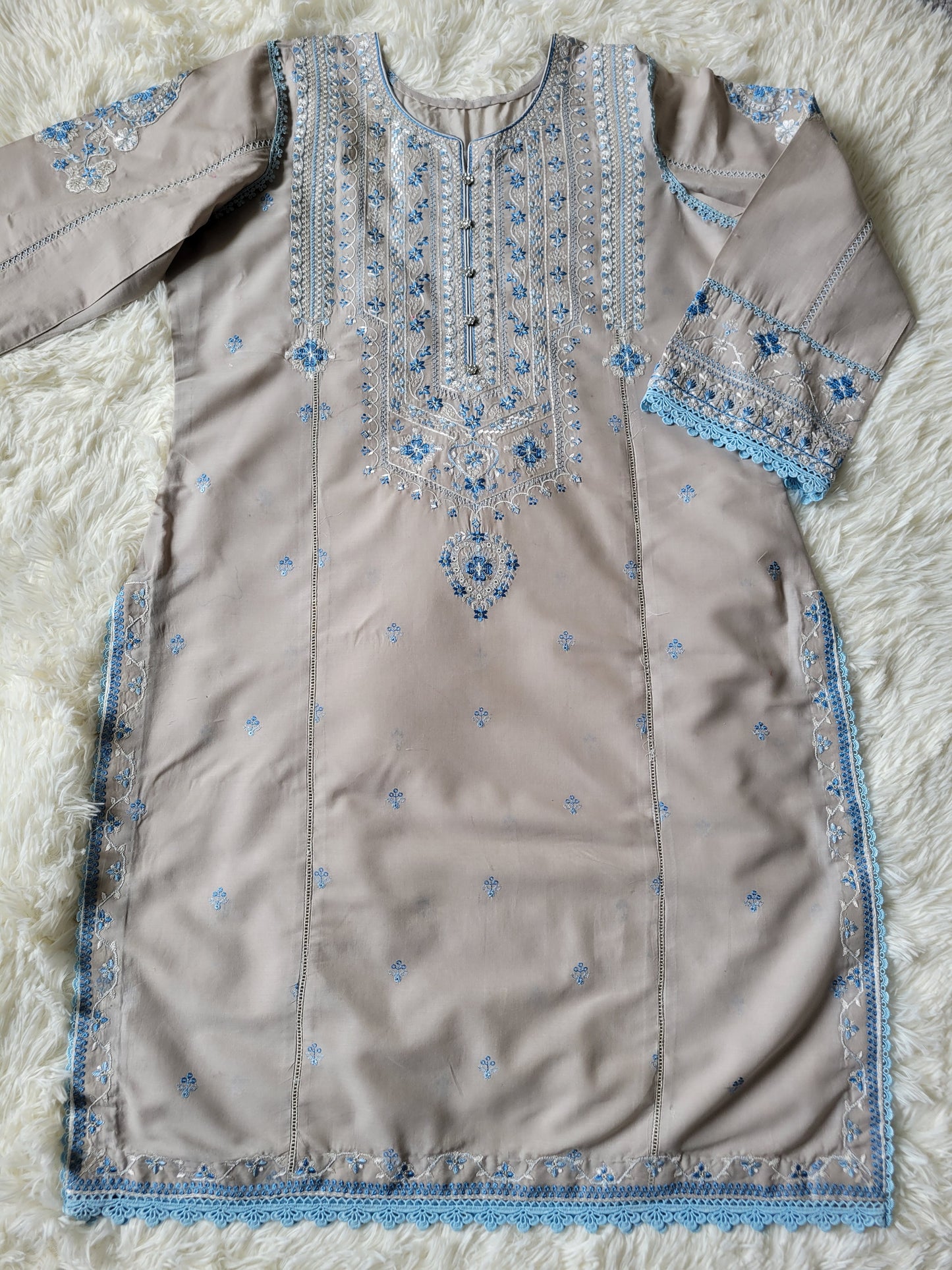 Zara Shahjahan Grey Suit with Sky Blue Embroidery and Ombre Dupatta